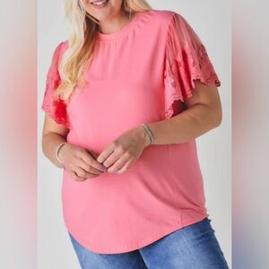 DAVI AND DANI Sorbet Knit Lace Sleeves Top EUC